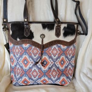 SALE!! NEW MYRA BAG- ROUGIR TOTE BAG